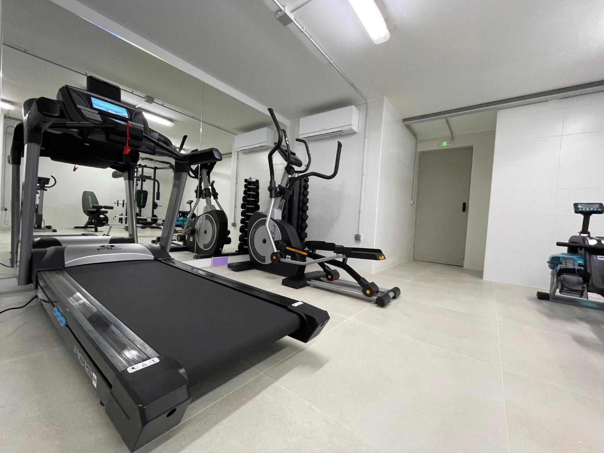 Apartamentos Playa Victoria Cadiz Ngoại thất bức ảnh