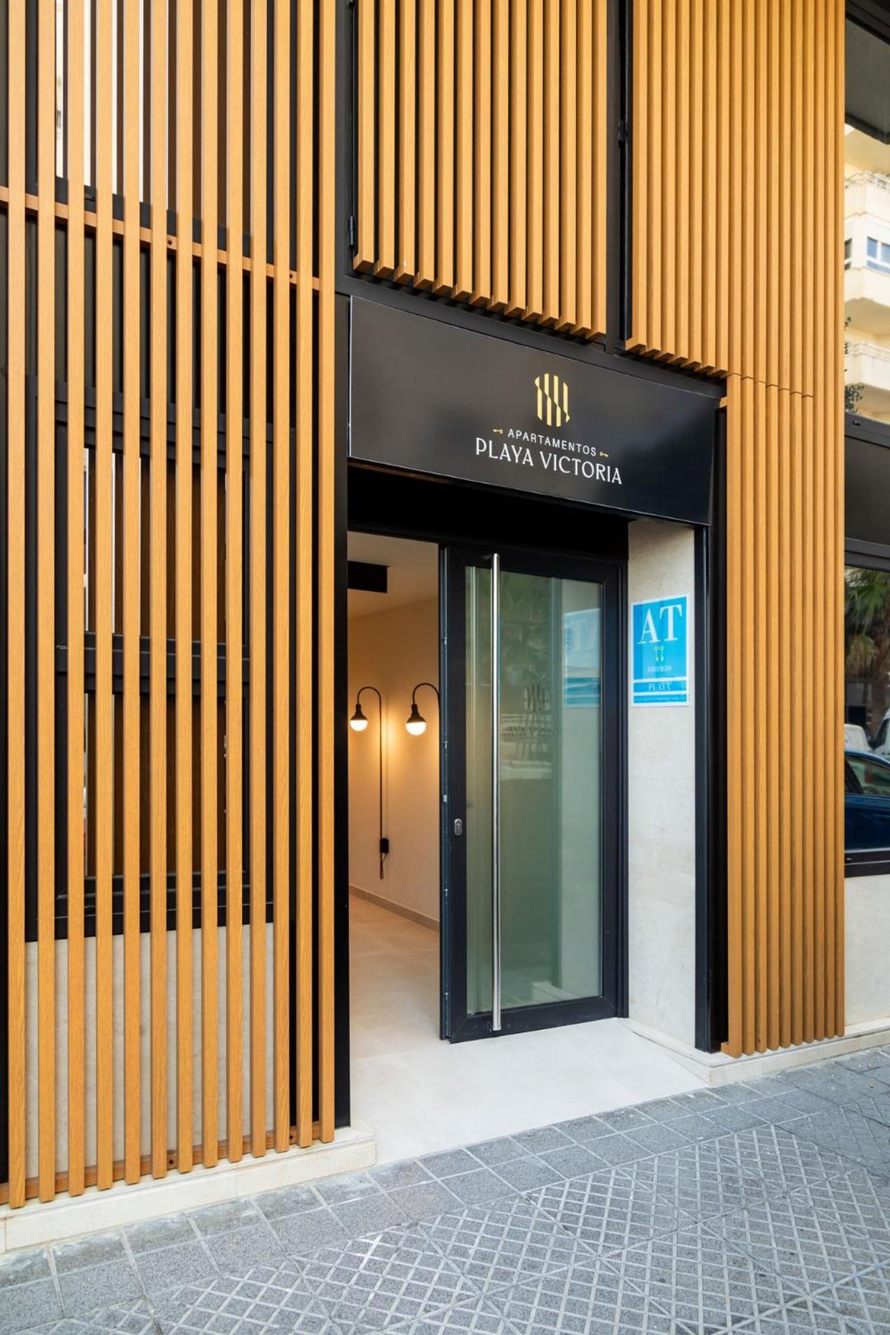 Apartamentos Playa Victoria Cadiz Ngoại thất bức ảnh