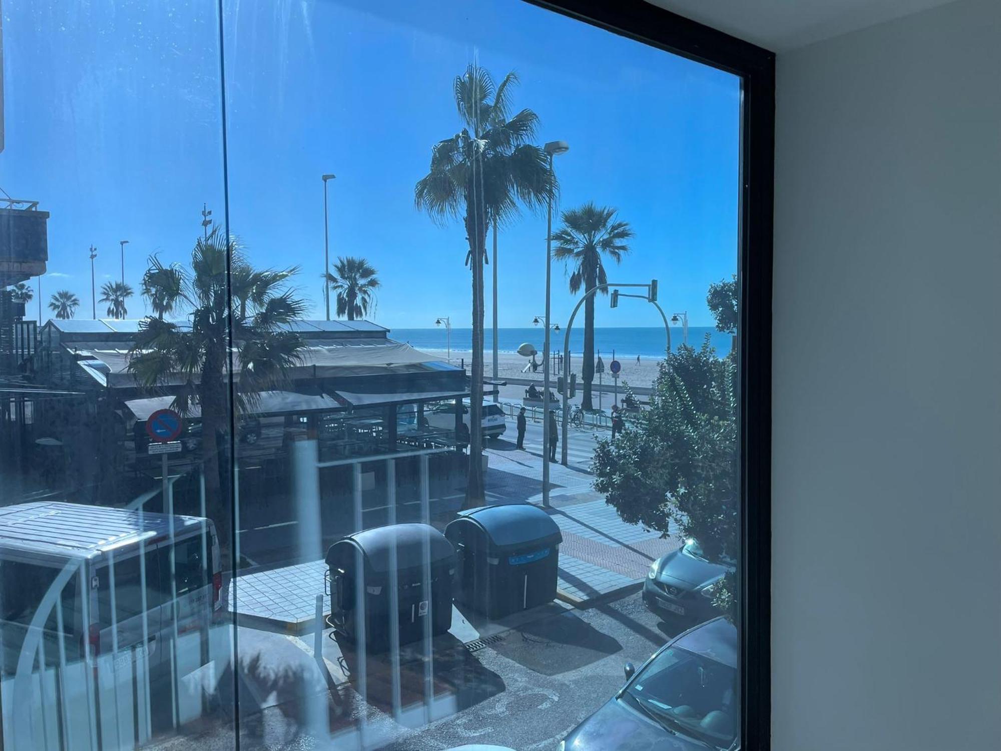 Apartamentos Playa Victoria Cadiz Ngoại thất bức ảnh